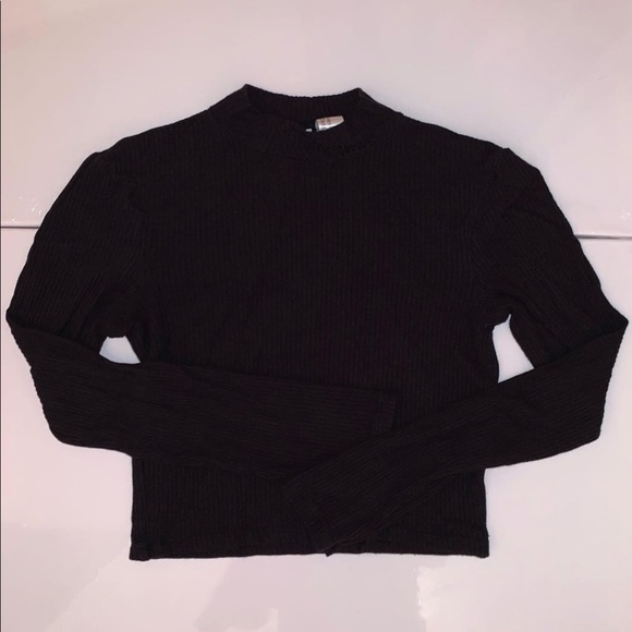 H&M black mock neck top - Picture 1 of 1